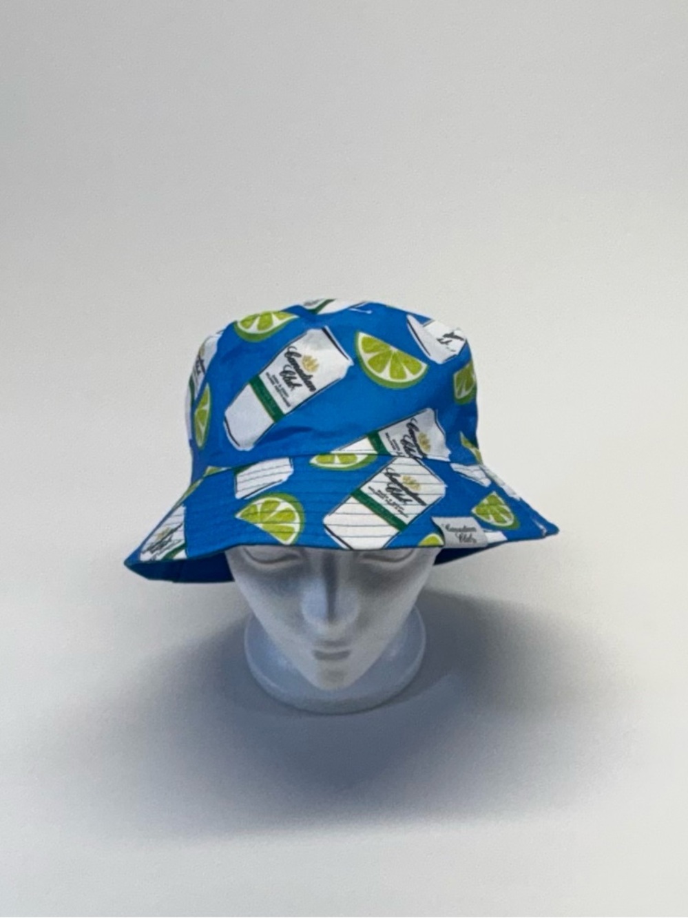 NWOT Canadian Club Reversible Bucket Hat - Blue Lime Print